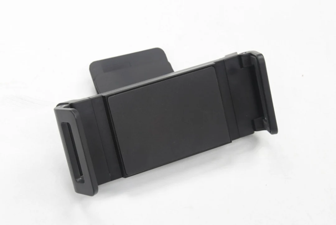 Tesla Model 3/Y Tablet Halterung - Image 5