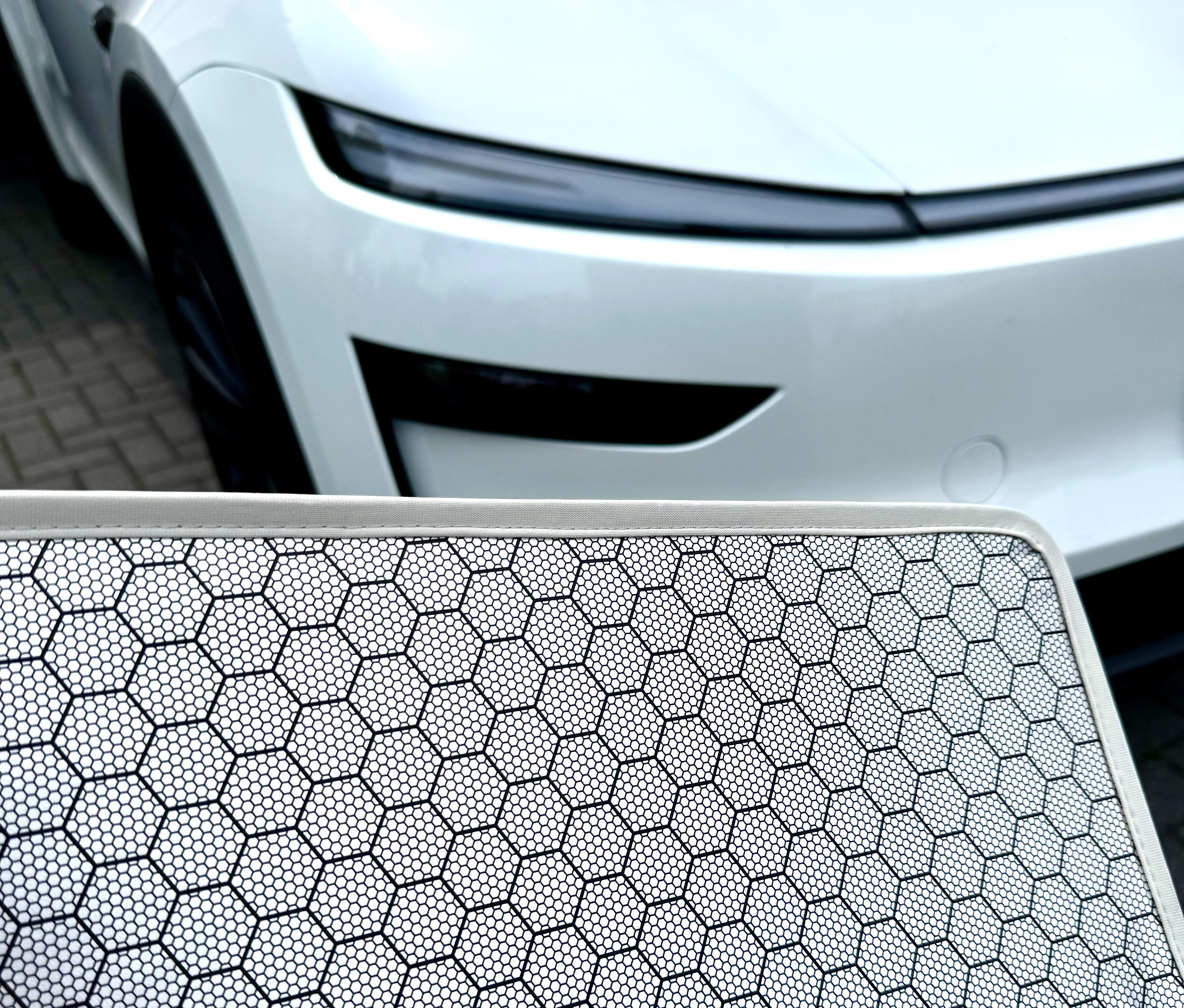 Tesla Model Y Juniper Sonnenschutz - Image 7